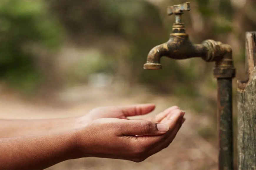 පැය දොළහක ජල කප්පාදුවක්