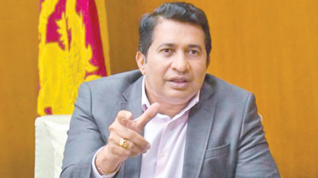 රොෂාන් ඉවත් කලේ ප්‍රශ්න දෙකට පිළිතුරු දෙන බැරි වුණ නිසයි