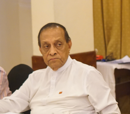 පාස්කු ප්‍රහාරයට අදාළව හිටපු ජනාධීපති  මෛත්‍රීපාල සිරිසේන මහතාගේ හෙළිදරව ගැන නොපමාව අවධානයක් යොමුකල යුතුය - කරු ජයසූරිය 
