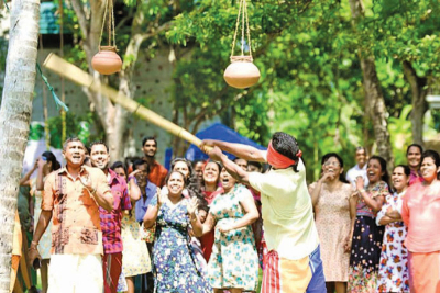 ආණ්ඩුවේ ඉහළම තැනකින් ලද උපදෙස් මත මැයි දිනය දා රට පුරා ප්‍රාදේශීය ලේකම් කාර්යාල අවුරුදු උත්සව යොදාගෙන