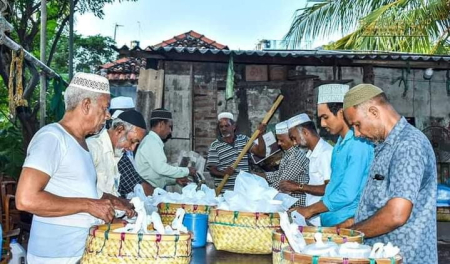 මුහම්මද් නබි තුමාණන්ගේ උපත සිහි කරමින් ගොඩ නැගී ඇති කන්දූරි සංස්කෘතිය