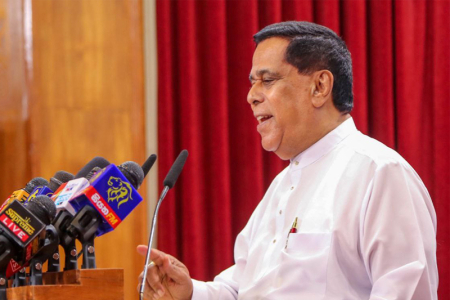 ශ‍්‍රී ලන්කන් සේවකයන් 6000ක් රැකියාවෙන් දොට්ට..?